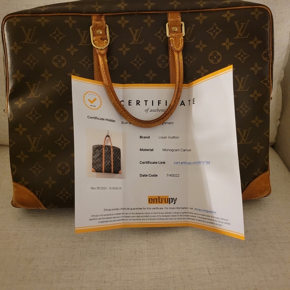 Louis Vuitton Voyage Briefcase - Picture 2 of 16